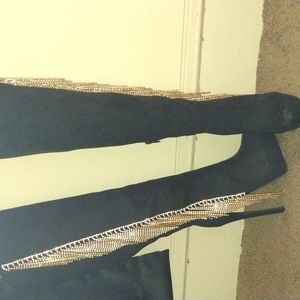 Women's rhinestone boots a nice